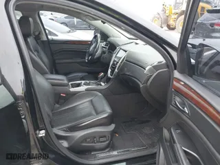 2015 Cadillac SRX Premium Collection with VIN 3GYFNDE3XFS576695, listed as a IAAI auction lot 41612836 with 1 mi miles. Bid and sale history available at carsss.com. Image 5.