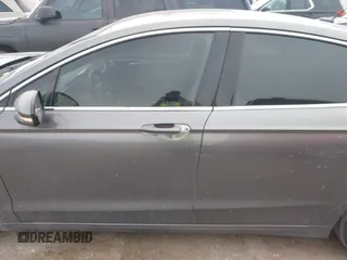 2014 Ford Fusion SE with VIN 1FA6P0HD4E5387312, listed as a IAAI auction lot 41735859 with 152,805 mi miles and . Bid and sale history available at DreamBid. Image 14.