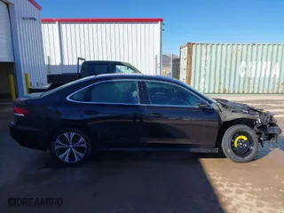 2021 Volkswagen Passat 2.0T SE with VIN 1VWSA7A39MC001172, listed as a IAAI auction lot 41681141 with 95,306 mi miles. Bid and sale history available at carsss.com. Image 14.