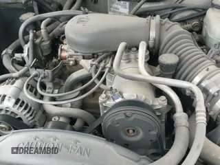 2002 Chevrolet Blazer LS z VIN 1GNDT13W32K218169, wystawiony jako IAAI lot #42397295 z przebiegiem 99 970 mil mil oraz . Historia ofert i sprzedaży dostępna na DreamBid. Obrazek 19.