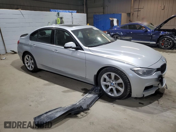 2013 BMW 3 Series 335i xDrive z VIN WBA3B9G57DNR89742, wystawiony jako Copart lot #83190024 z przebiegiem 80 276 mil mil oraz Szkoda całkowita • Salvage title. Historia ofert i sprzedaży dostępna na DreamBid. Obrazek 4.