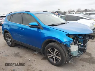 2018 Toyota RAV4 XLE with VIN JTMWFREV0JD128329, listed as a IAAI auction lot 41487410 with 69,237 mi miles. Bid and sale history available at carsss.com. Image 1.