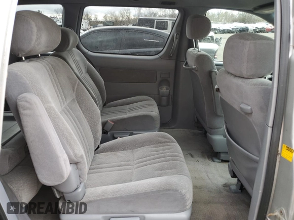 2003 Toyota Sienna CE with VIN 4T3ZF19C83U544089, listed as a Copart auction lot 46226425 with 201,580 mi miles and Salvage Title. Bid and sale history available at carsss.com. Image 10.