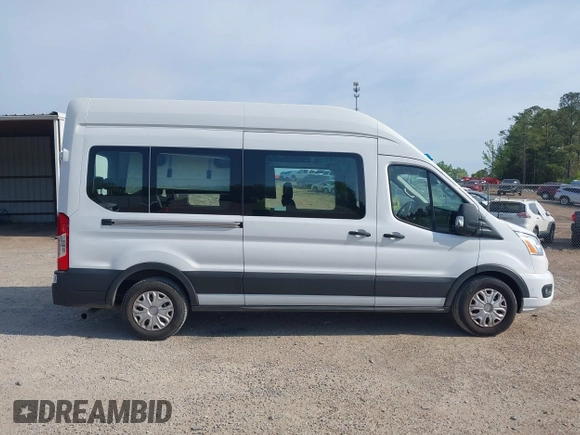 2022 Ford Transit Passenger XL with VIN 1FBAX2X8XNKA29271, listed as a IAAI auction lot 41987994 with 81,961 mi miles and . Bid and sale history available at DreamBid. Image 14.