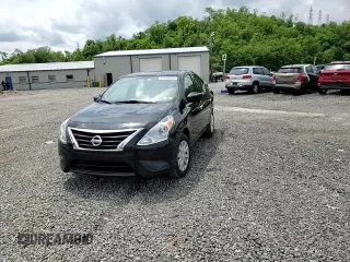 2019 Nissan Versa SV z VIN 3N1CN7APXKL829797, wystawiony jako Copart lot #59016235 z przebiegiem 90 811 mil mil oraz Szkoda całkowita • Salvage title. Historia ofert i sprzedaży dostępna na DreamBid. Obrazek 14.