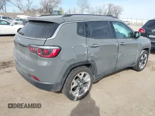 2020 Jeep Compass Limited with VIN 3C4NJCCBXLT142767, listed as a IAAI auction lot 41781550 with 94,282 mi miles. Bid and sale history available at carsss.com. Image 4.
