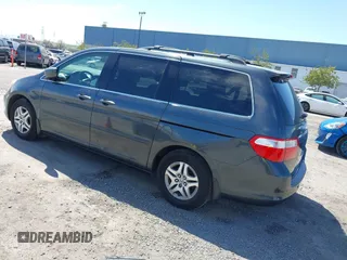 2005 Honda Odyssey TOURING with VIN 5FNRL38885B082482, listed as a IAAI auction lot 41879897 with 159,667 mi miles. Bid and sale history available at carsss.com. Image 3.
