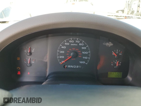 2007 Ford F-150 STX with VIN 1FTRX14WX7FA32209, listed as a Copart auction lot 50721205 with 183,712 mi miles and Salvage Title. Bid and sale history available at carsss.com. Image 9.