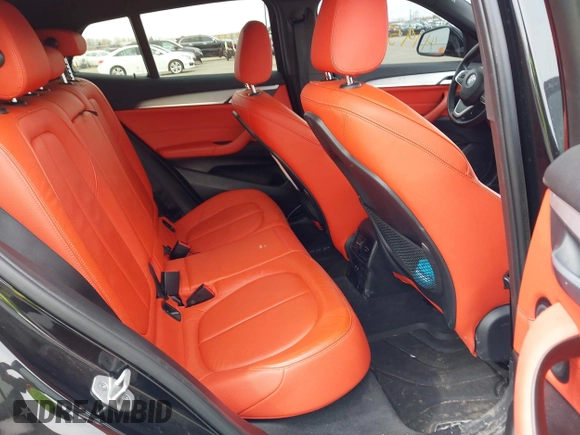 2020 BMW X2 xDrive28i with VIN WBXYJ1C02L5R71755, listed as a IAAI auction lot 41957012 with 69,997 mi miles. Bid and sale history available at carsss.com. Image 8.