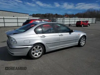 1999 BMW 3 Series 323i z VIN WBAAM3336XCA80249, wystawiony jako Copart lot #48533245 z przebiegiem 235 477 mil mil oraz Czysty tytuł • Clean title. Historia ofert i sprzedaży dostępna na DreamBid. Obrazek 3.