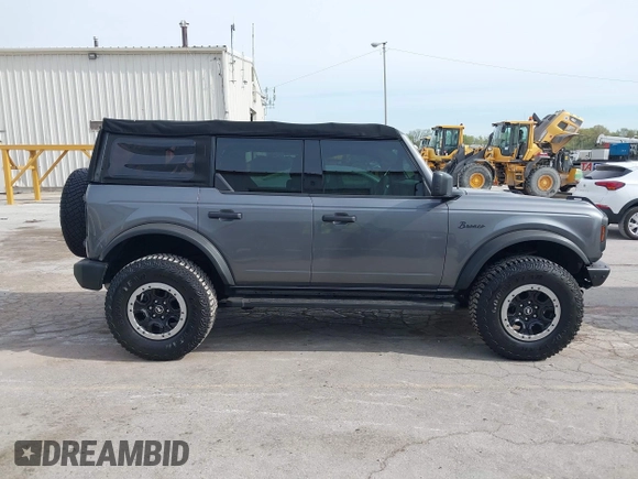 2022 Ford Bronco с VIN 1FMDE5DH1NLA75694, выставлен на аукционе IAAI как лот 42149382 с пробегом 48 834 миль миль и . История ставок и продаж доступна на DreamBid. Изображение 14.