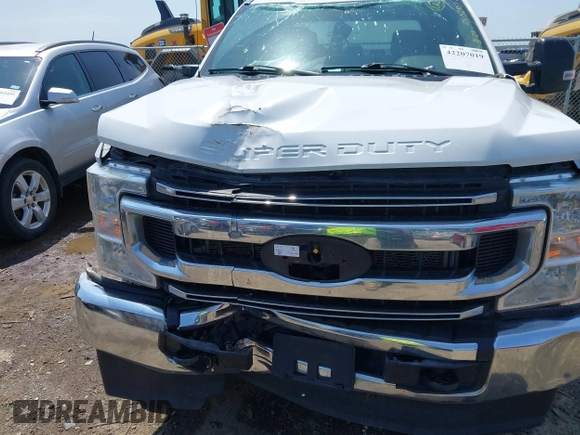 2021 Ford F-250 XL with VIN 1FT7W2BT1MED43814, listed as a IAAI auction lot 42207019 with 92,921 mi miles and . Bid and sale history available at DreamBid. Image 6.