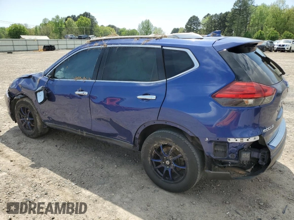 2017 Nissan Rogue SV z VIN KNMAT2MT4HP558206, wystawiony jako Copart lot #52620485 z przebiegiem Nie podano mil oraz Nie do naprawy. Historia ofert i sprzedaży dostępna na DreamBid. Obrazek 2.