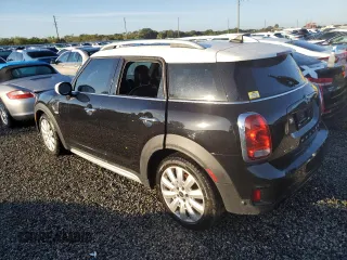 2020 MINI Countryman Oxford Edition with VIN WMZYW3C02L3M28038, listed as a Copart auction lot 73915944 with 0 mi miles and Salvage Title. Bid and sale history available at carsss.com. Image 2.
