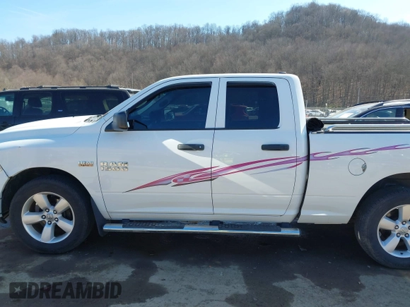 2014 Ram 1500 Express z VIN 1C6RR7FT3ES192539, wystawiony jako IAAI lot #41760162 z przebiegiem 107 098 mil mil oraz . Historia ofert i sprzedaży dostępna na DreamBid. Obrazek 14.