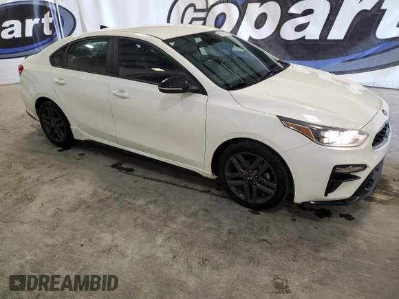 2020 Kia Forte GT-Line with VIN 3KPF34AD5LE222152, listed as a Copart auction lot 53906865 with 105,322 mi miles and Clean Title. Bid and sale history available at carsss.com. Image 4.