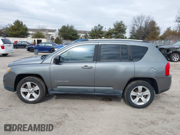 2011 Jeep Compass with VIN 1J4NF1FB1BD251618, listed as a IAAI auction lot 41633368 with 125,326 mi miles. Bid and sale history available at carsss.com. Image 14.