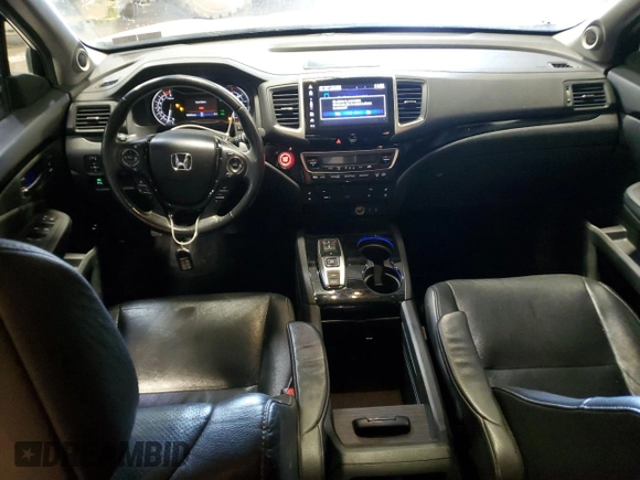 2017 Honda Pilot Elite with VIN 5FNYF6H08HB005758, listed as a Copart auction lot 53655725 with 124,218 mi miles and Salvage Title. Bid and sale history available at DreamBid. Image 8.