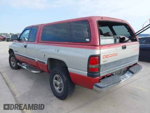 1998 Dodge 1500 with VIN 1B7HF13Y5WJ180264, listed as a IAAI auction lot 41858346 with 117,340 mi miles and . Bid and sale history available at DreamBid. Image 3.