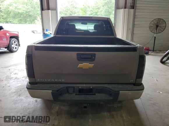 2013 Chevrolet Silverado 1500 LT with VIN 3GCPCSE01DG272388, listed as a Copart auction lot 54507835 with 154,300 mi miles and Salvage Title. Bid and sale history available at DreamBid. Image 6.