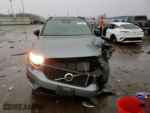 2019 Volvo XC40 R-Design with VIN YV4162UM3K2102750, listed as a Copart auction lot 51087625 with 31,388 mi miles and Clean title. Bid and sale history available at DreamBid. Image 11.