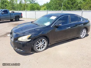 2009 Nissan Maxima 3.5 SV w/Premium Pkg with VIN 1N4AA51E79C847995, listed as a IAAI auction lot 39397258 with 138,731 mi miles. Bid and sale history available at carsss.com. Image 2.