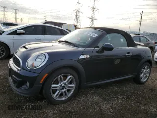 2013 MINI Roadster S with VIN WMWSY3C59DT565441, listed as a Copart auction lot 85272204 with 157,268 mi miles and Clean Title. Bid and sale history available at DreamBid. Image 1.