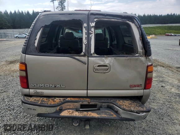 2001 GMC Yukon XL SLT with VIN 3GKEC16T51G248329, listed as a Copart auction lot 73665244 with 247,002 mi miles and Salvage Title. Bid and sale history available at carsss.com. Image 6.
