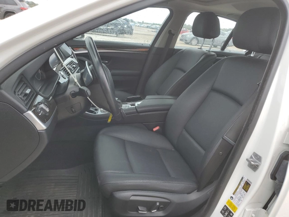 2016 BMW 5 Series 528i xDrive with VIN WBA5A7C59GG644405, listed as a Copart auction lot 55585825 with 89,139 mi miles and Clean Title. Bid and sale history available at DreamBid. Image 7.