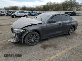 2021 BMW 3 Series 330i z VIN 3MW5R1J08M8B91871, wystawiony jako Copart lot #49899285 z przebiegiem 62 113 mil mil oraz Szkoda całkowita • Salvage title. Historia ofert i sprzedaży dostępna na DreamBid. Obrazek 1.