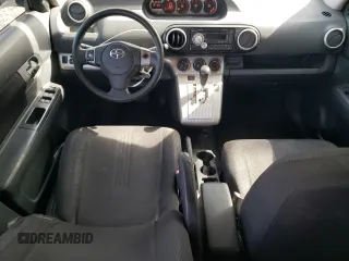 2010 Scion xB z VIN JTLZE4FE5A1106933, wystawiony jako Copart lot #54170065 z przebiegiem 243 524 mil mil oraz Szkoda całkowita • Salvage title. Historia ofert i sprzedaży dostępna na DreamBid. Obrazek 8.