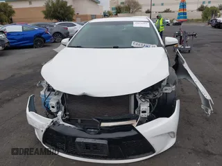 2015 Toyota Camry XLE with VIN 4T1BF1FK0FU094206, listed as a IAAI auction lot 42071968 with 110,165 mi miles. Bid and sale history available at carsss.com. Image 6.