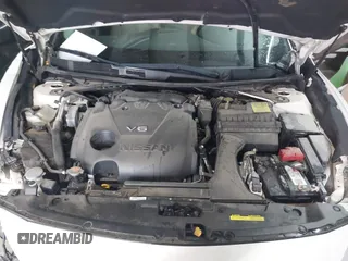 2017 Nissan Maxima Platinum with VIN 1N4AA6AP7HC382348, listed as a IAAI auction lot 41600411 with 113,611 mi miles. Bid and sale history available at carsss.com. Image 10.