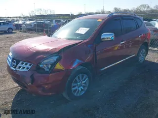 2015 Nissan Rogue Select S with VIN JN8AS5MT8FW670485, listed as a IAAI auction lot 41876150 with 150,145 mi miles. Bid and sale history available at carsss.com. Image 2.