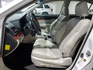 2012 Subaru Legacy Limited z VIN 4S3BMBJ64C3043139, wystawiony jako Copart lot #42909185 z przebiegiem 145 635 mil mil oraz Szkoda całkowita • Salvage title. Historia ofert i sprzedaży dostępna na DreamBid. Obrazek 7.