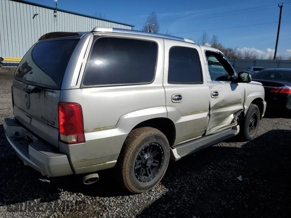 2004 Cadillac Escalade with VIN 1GYEK63N44R147220, listed as a Copart auction lot 47893315 with Not provided miles and Salvage title. Bid and sale history available at DreamBid. Image 3.