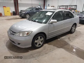 2005 Honda Civic EX with VIN 2HGES26755H520392, listed as a IAAI auction lot 41959716 with 221,275 mi miles and . Bid and sale history available at carsss.com. Image 2.