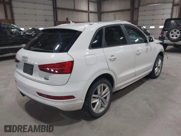 2017 Audi Q3 Premium z VIN WA1ECCFS0HR009385, wystawiony jako IAAI lot #42042437 z przebiegiem 110 341 mil mil oraz . Historia ofert i sprzedaży dostępna na DreamBid. Obrazek 4.