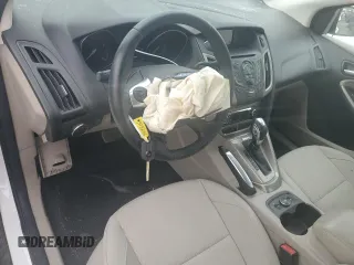 2012 Ford Focus SEL with VIN 1FAHP3H21CL403127, listed as a Copart auction lot 50721415 with 110,818 mi miles and Salvage Title. Bid and sale history available at carsss.com. Image 8.