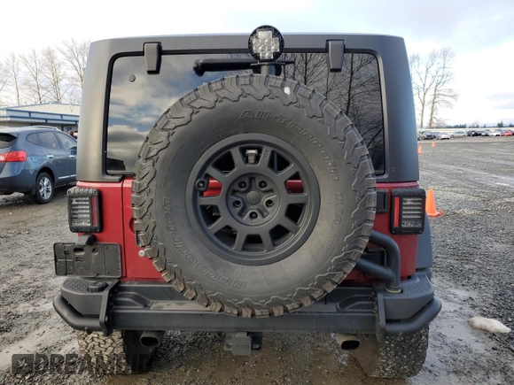 2013 Jeep Wrangler Rubicon с VIN 1C4HJWCG8DL520639, выставлен на аукционе Copart как лот 42458815 с пробегом 37 934 миль миль и Списание • Salvage title. История ставок и продаж доступна на DreamBid. Изображение 6.