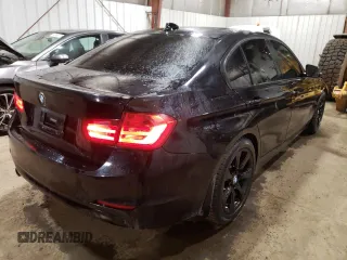 2014 BMW 3 Series 320i xDrive with VIN WBA3C3C51EP662839, listed as a Copart auction lot 54063825 with 88,272 mi miles and Clean Title. Bid and sale history available at carsss.com. Image 3.