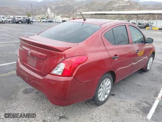 2019 Nissan Versa Sedan SV with VIN 3N1CN7AP4KL818505, listed as a IAAI auction lot 41537110 with 130,474 mi miles. Bid and sale history available at carsss.com. Image 4.