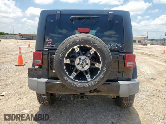 2016 Jeep Wrangler Unlimited Sahara with VIN 1C4HJWEG9GL103631, listed as a Copart auction lot 60530885 with 232,683 mi miles and Salvage title. Bid and sale history available at DreamBid. Image 6.