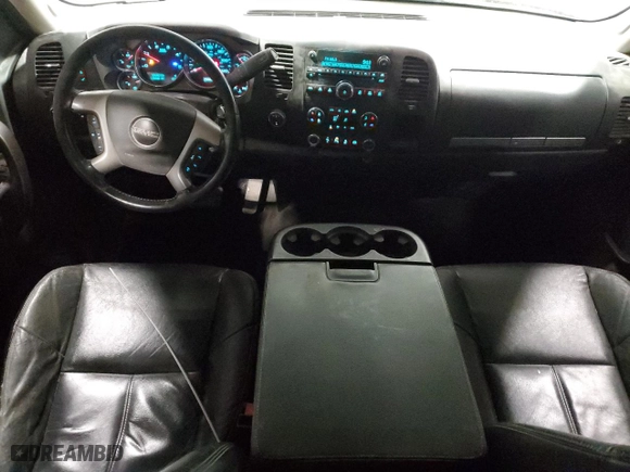 2013 GMC Sierra 2500HD SLE with VIN 1GT220C89DZ157015, listed as a Copart auction lot 45725595 with 120,440 mi miles and Salvage Title. Bid and sale history available at carsss.com. Image 8.