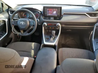 2022 Toyota RAV4 XLE with VIN 2T3W1RFV2NW195861, listed as a Copart auction lot 69635394 with 19,815 mi miles and Non repairable. Bid and sale history available at DreamBid. Image 8.