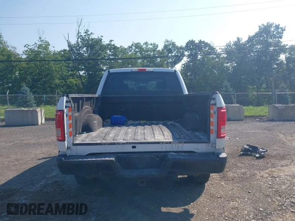 2015 Ford F-150 XLT с VIN 1FTEX1EP4FFB01142, выставлен на аукционе IAAI как лот 42661019 с пробегом 181 451 миль миль и . История ставок и продаж доступна на DreamBid. Изображение 17.
