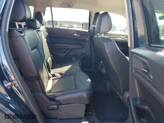 2018 Volkswagen Atlas 3.6L V6 SE with VIN 1V2LR2CA1JC533895, listed as a Copart auction lot 43526135 with 119,785 mi miles and Salvage Title. Bid and sale history available at carsss.com. Image 11.