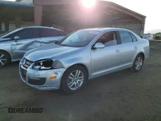 2007 Volkswagen Jetta z VIN 3VWEG81K57M137679, wystawiony jako Copart lot #86480694 z przebiegiem 43 430 mil mil oraz Szkoda całkowita • Salvage title. Historia ofert i sprzedaży dostępna na DreamBid. Obrazek 1.