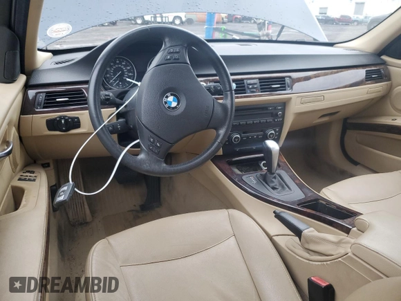 2008 BMW 3 Series 328xi with VIN WBAVC73548KP37504, listed as a Copart auction lot 49310615 with 108,513 mi miles and Salvage Title. Bid and sale history available at carsss.com. Image 8.
