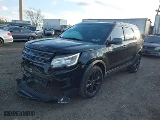 2018 Ford Explorer XLT with VIN 1FM5K8D83JGC11437, listed as a IAAI auction lot 41337284 with 61,878 mi miles. Bid and sale history available at carsss.com. Image 2.